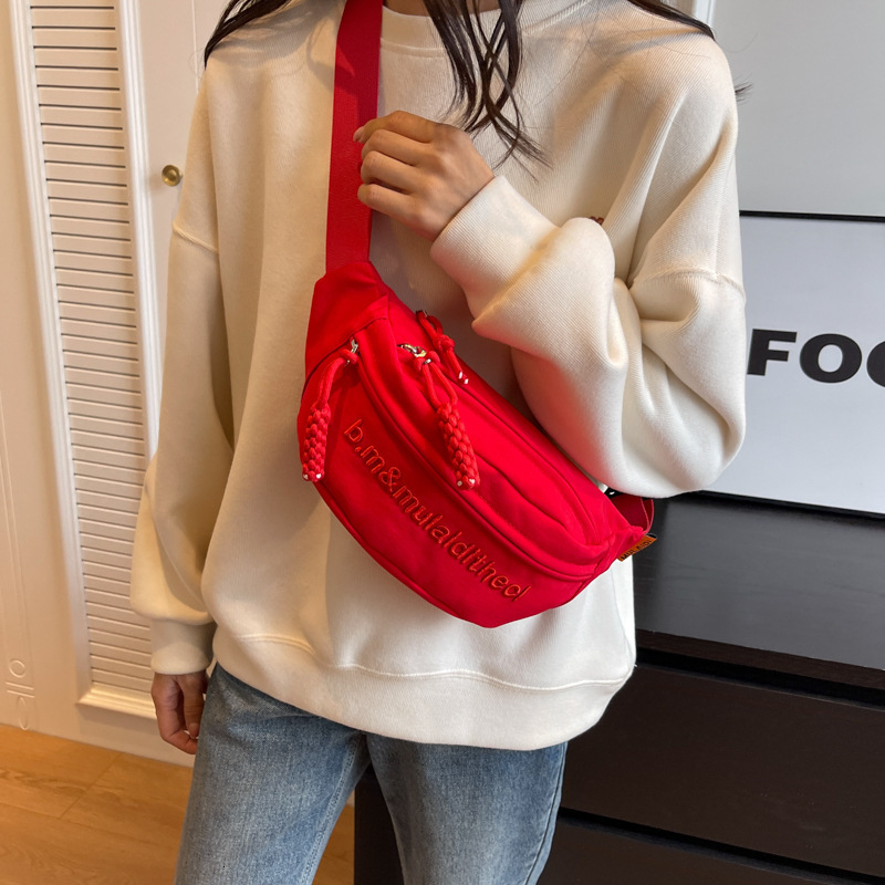 Free shipping designer Korean Style Letter Canvas Chest Bag for Women 2025 New Casual Sports Style Shoulder Bag Trendy Versatile Super Popular Crossbo