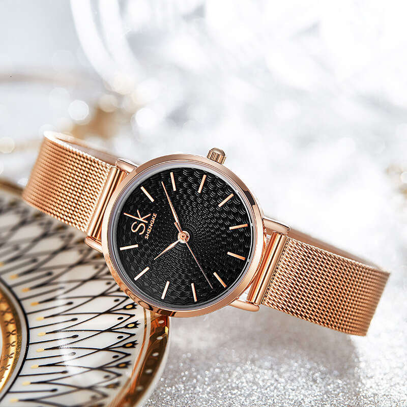 DHgargets SK New Fashion Brand Women Golden Wrist Watches Street Snap Female Jewelry Quartz Clock Ladies Wristwatch