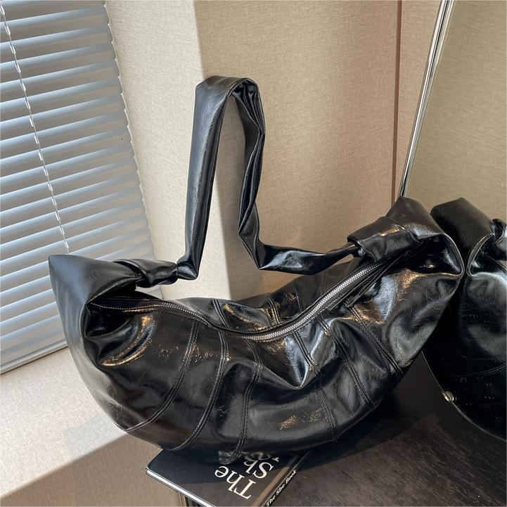 Free shipping designer Women Bag 2025 New Style Patchwork Versatile Dumpling Bag Large Capacity Office Commuter Bag Crossbody Bag