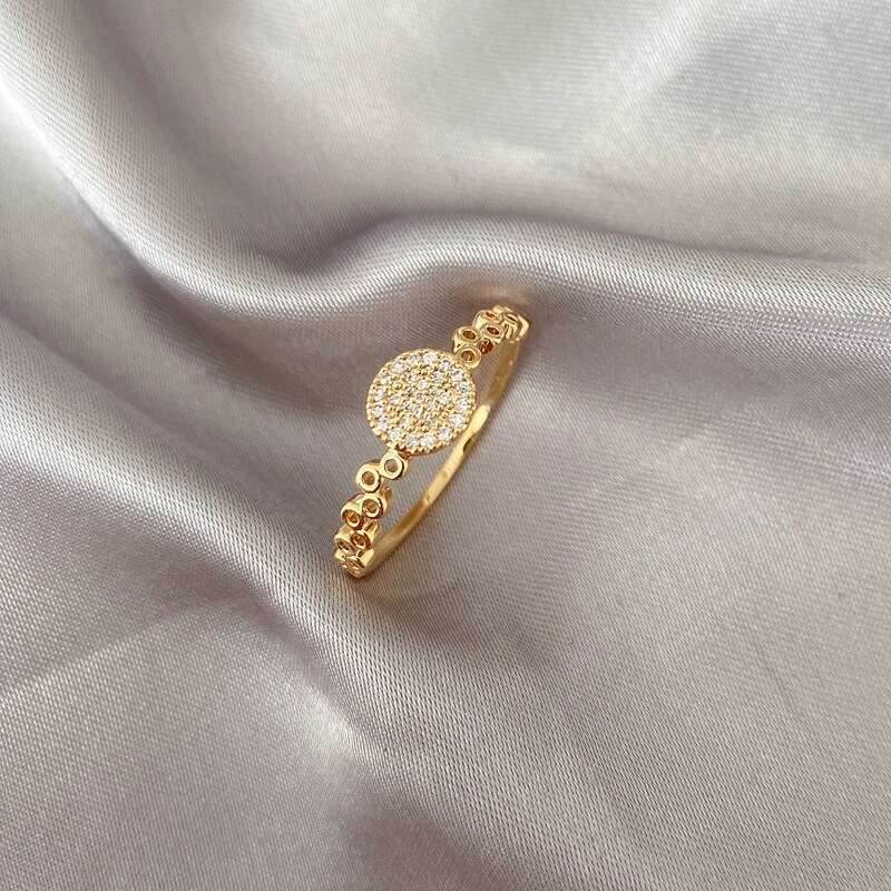 Light Luxury Ring for Women, Ins Style, Niche Design, Fashionable and Unique, Korean Version, Internet Celebrity High-end Sense, Index Finger Accessor