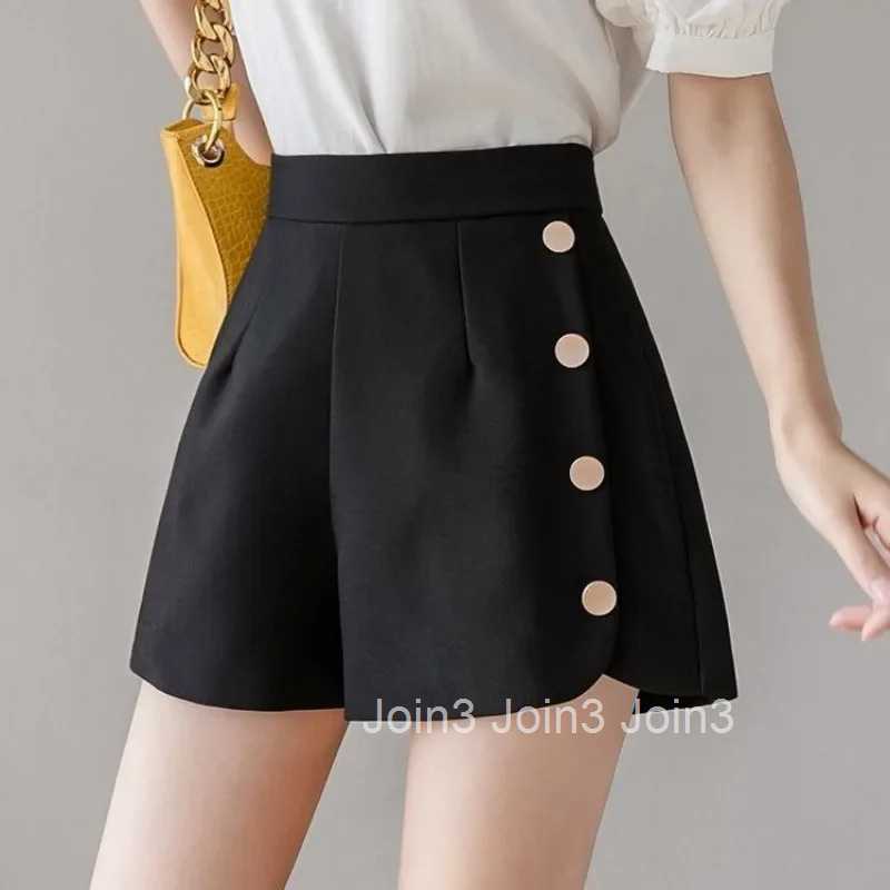 Woman Short Pants Wide Suit with High Waist Shorts for Women Summer Aesthetic XL Casual Trend 2025 Outdoor Japanese 2000s Style