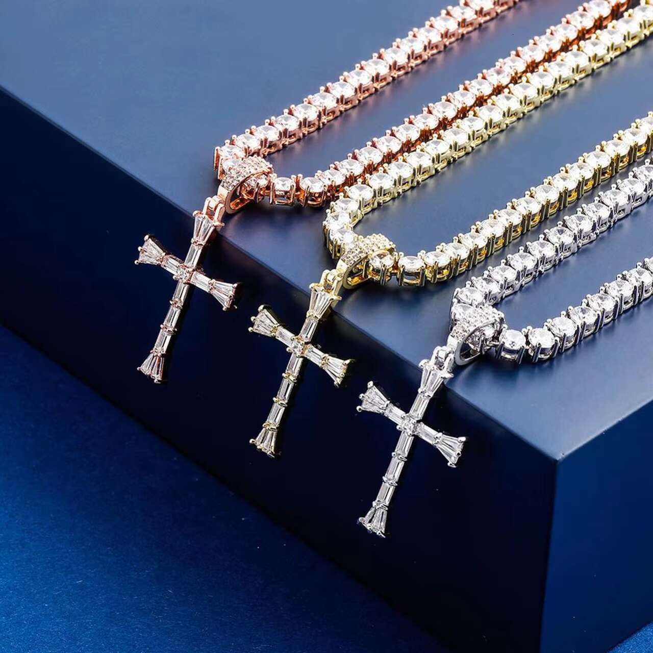 Mens 14K Silver Luxury Style Hip Hop VVS Moissanite Baguette Cross Pendant Fully Iced Blinged Christian Spiritual Jewelry