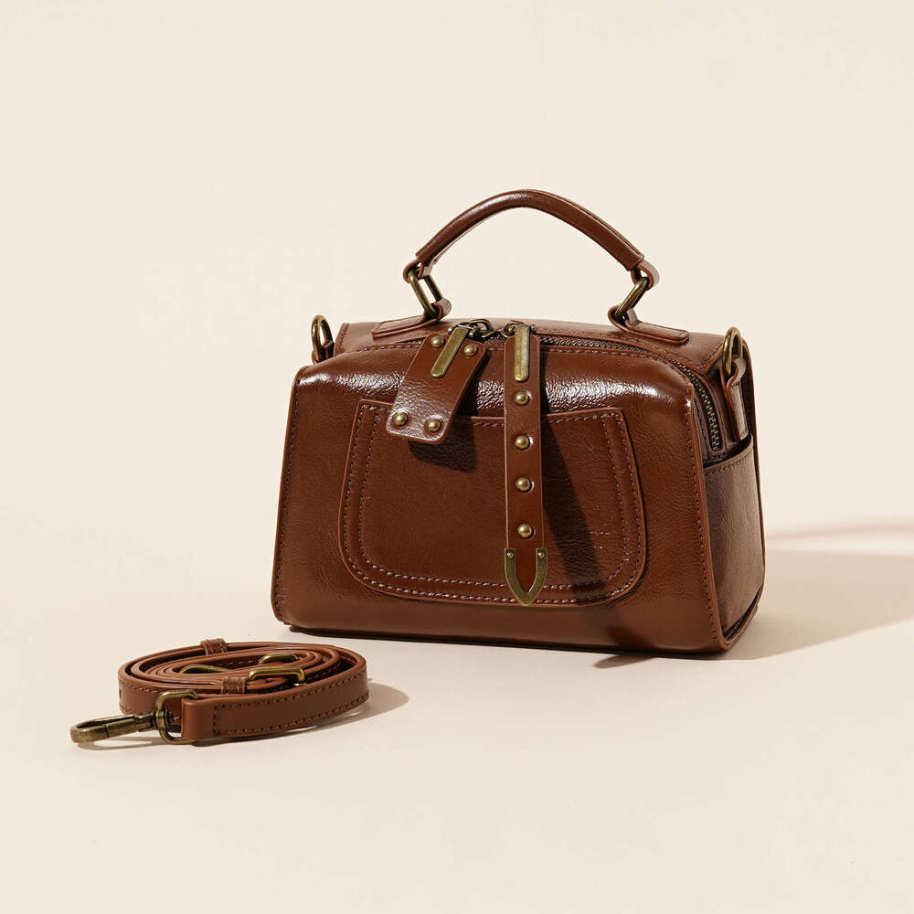 Women's Bag Shoulder Crossbody bag Spring Summer New Genuine Boston Pillow Fashion Casual Handbag Vegetable Tanned Leather