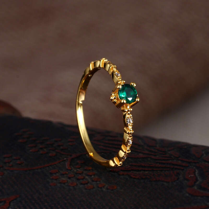 Inlaid Emerald for Women, Niche Design, Fashion, Blue Light Luxury Open Zircon Ring Jewelry