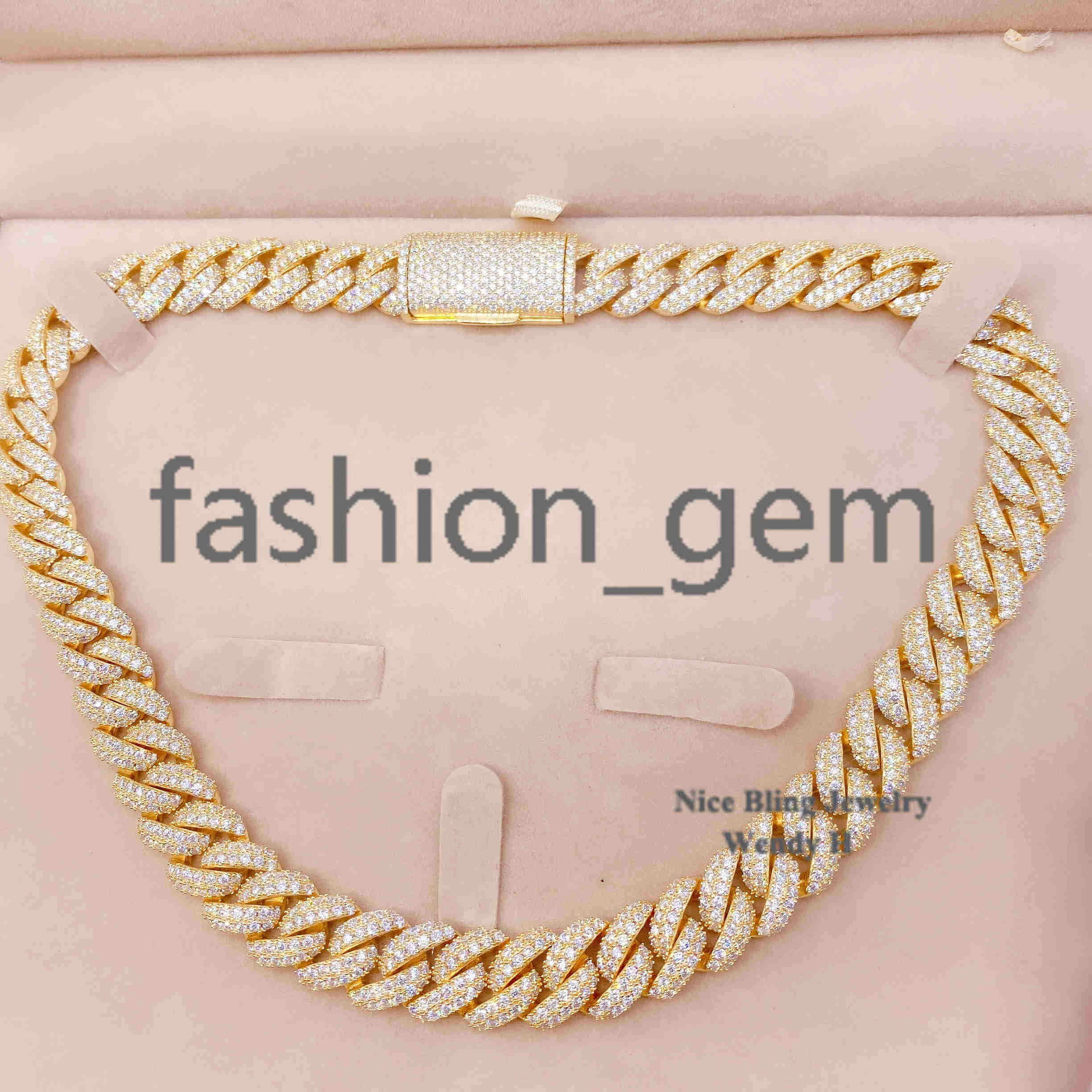 Hip Hop Iced Out Jewelry Factory Price Micro Pave High Quality Vvs d Color Diamond 12mm Moissanite Cuban Link Chain