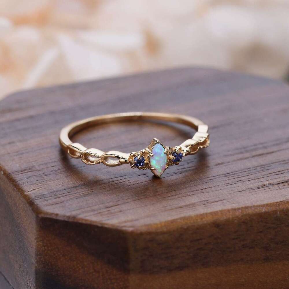 New Korean and Japanese Style Rings for Women, Personalized Gold-Plated Jewelry Accessories, Hot-Selling Live Streaming Explosive Products