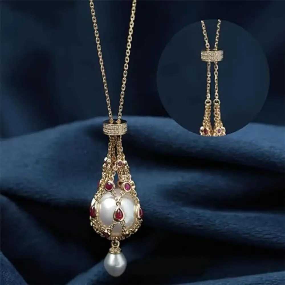 Women Exquisite Pearl Gemstone Lavalier Pendant Elegant Pearl Pendant Necklaces Natural Pearl Metal Braided Mesh Necklace W250618