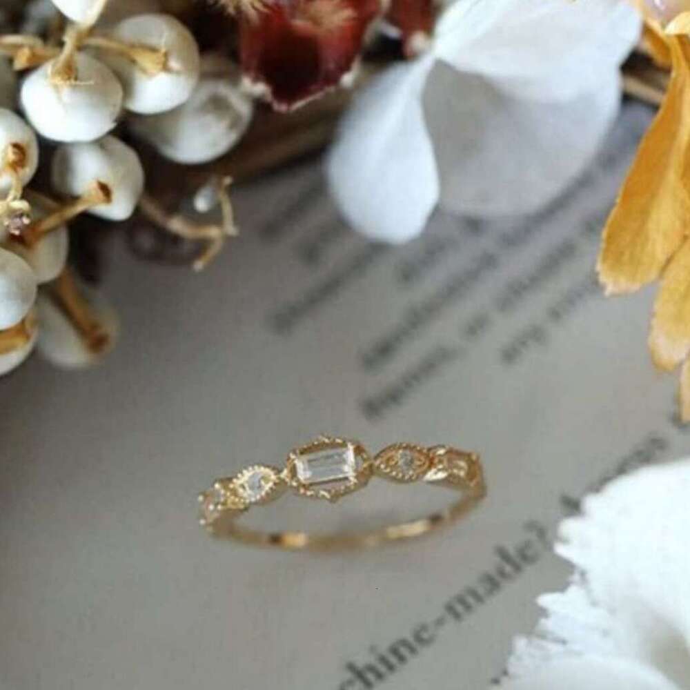 Japanese Style Light Luxury Versatile Rectangular Zircon Square Diamond Index Finger Ring Niche High-end Jewelry for Women