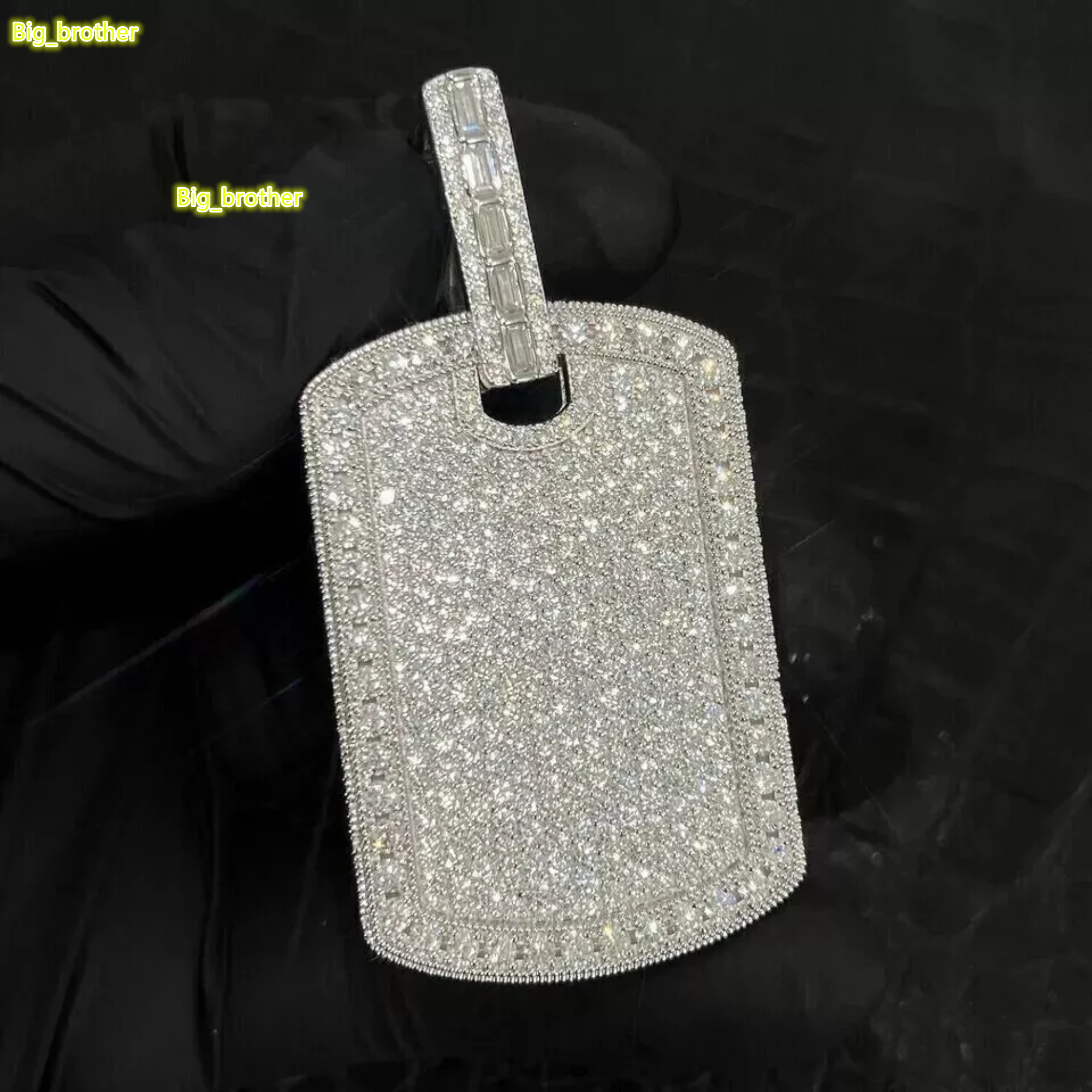 Trendy 10kt White Gold Dogtag Fashion Pendant with Round Cut Moissanite VVS Clarity Diamonds High-end Moissanite Pendants Charms
