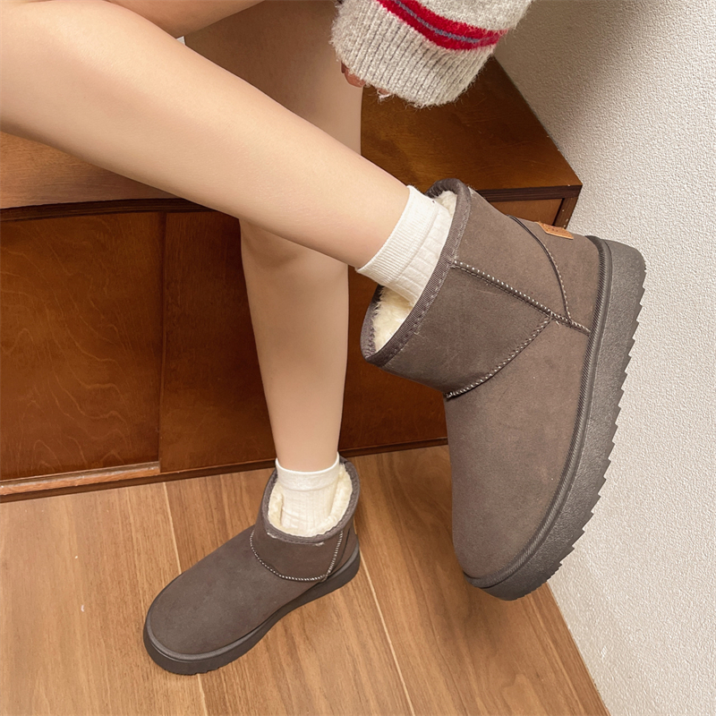 hot Free shipping designer Boots for woman winter cotton shoes keep warm anti slip Ankle Boots Fashion vintage casual snow boots black grey