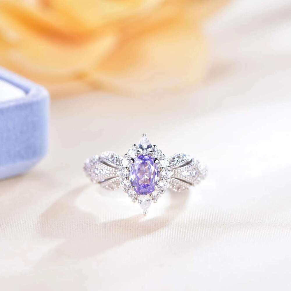 New Ultra Shiny Light Purple Zircon Luxury Cool High-end Temperament Same Style Open Ring