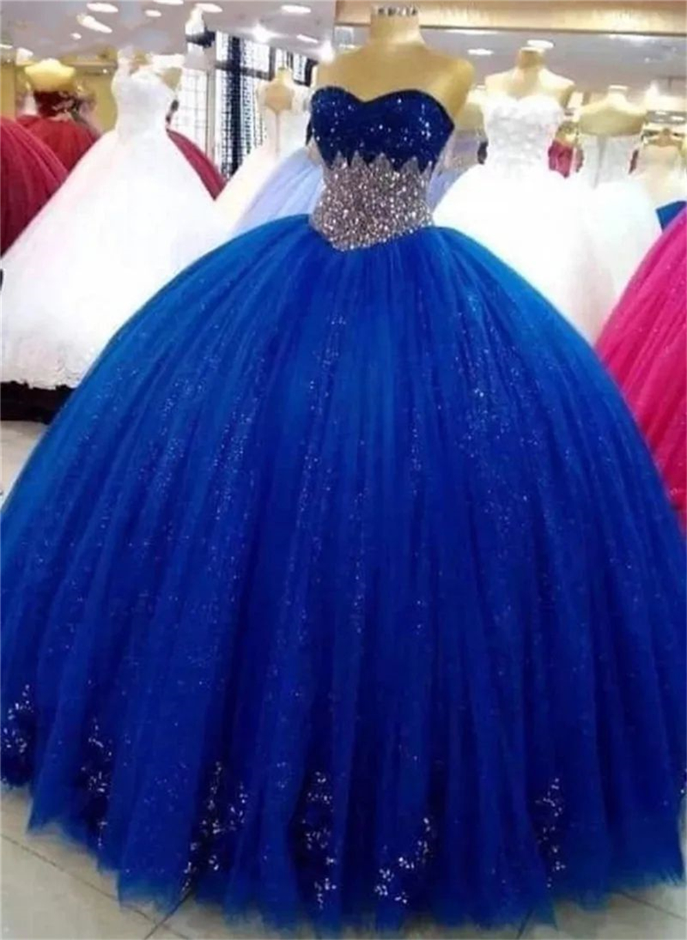 Ball Gown Quinceanera Dresses Royal Blue Crystal Sequins Sweetheart Tulle Lace-up Plus Size Sweet 15 16 Princess Birthday Party Gowns Vestidos De 15 A