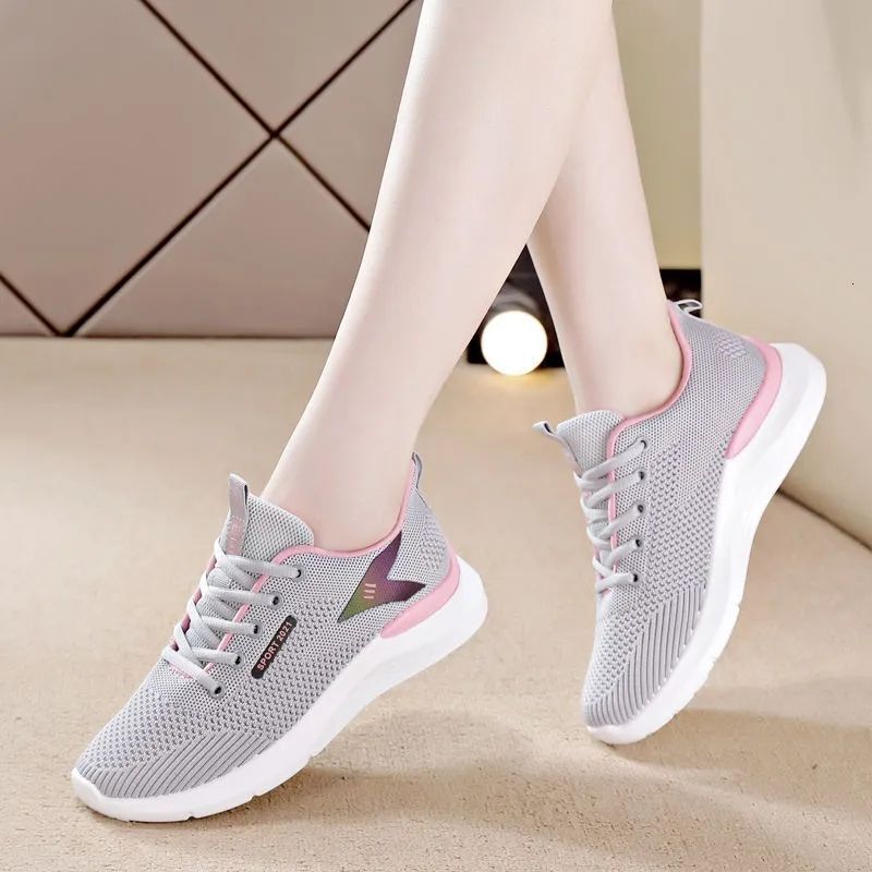2024 New Women's Spring Korean Style Versatile Sneakers Comfortable Breathable Casual Youth Trendy Running Shoes ddmythur