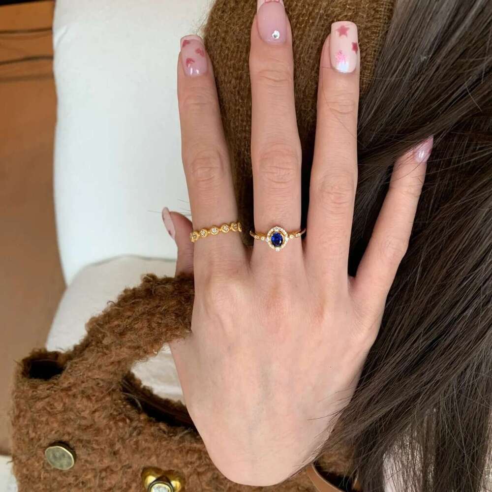 Oval High Imitation Blue for Women Gold Plated Italian Vintage Style Exquisite Fashion Light Luxury Zircon Ring