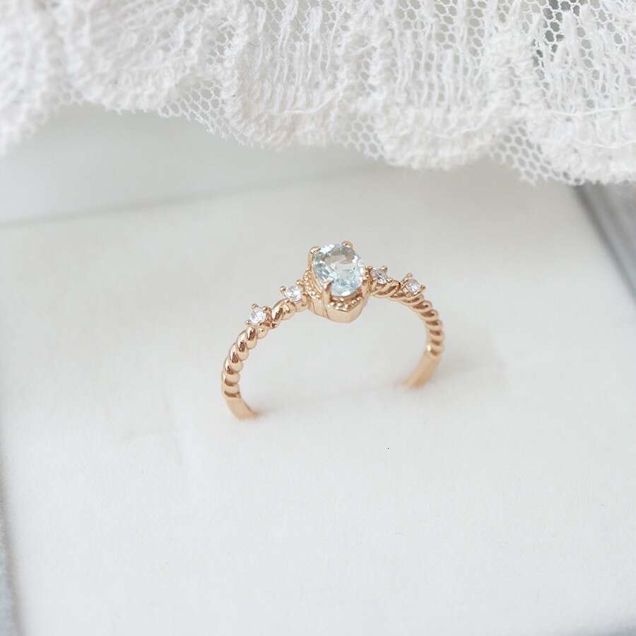 Cloud Mist Pine Forest" Niche Fresh Sky Blue High Imitation Topaz Light Luxury Versatile Ring