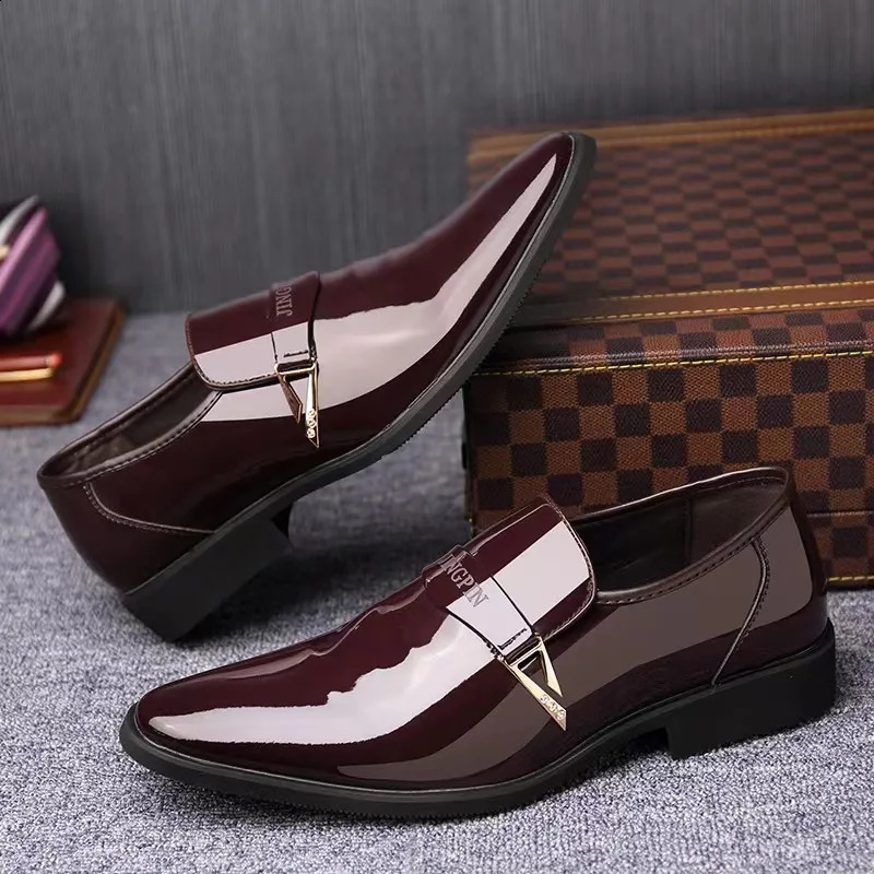 Men Lacquer Leather Shoes Business Korean Edition British Pointed Set 250612