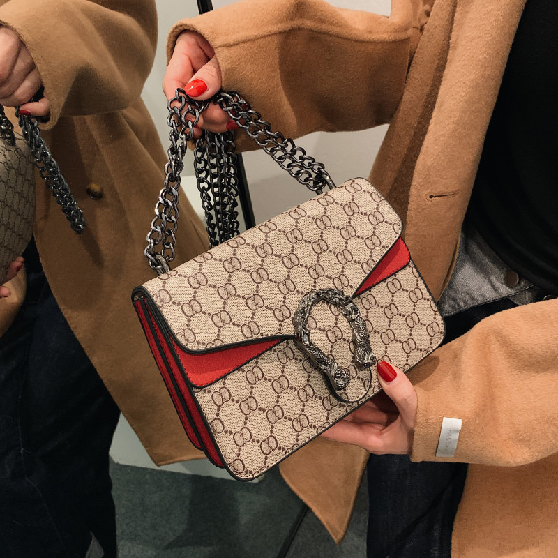 Designer bag Fashion shoulder bag Chain crossbody bag Buckle crossbody bag Large small banquet bag Classic brown women's bag Spicy mom beauty bag
