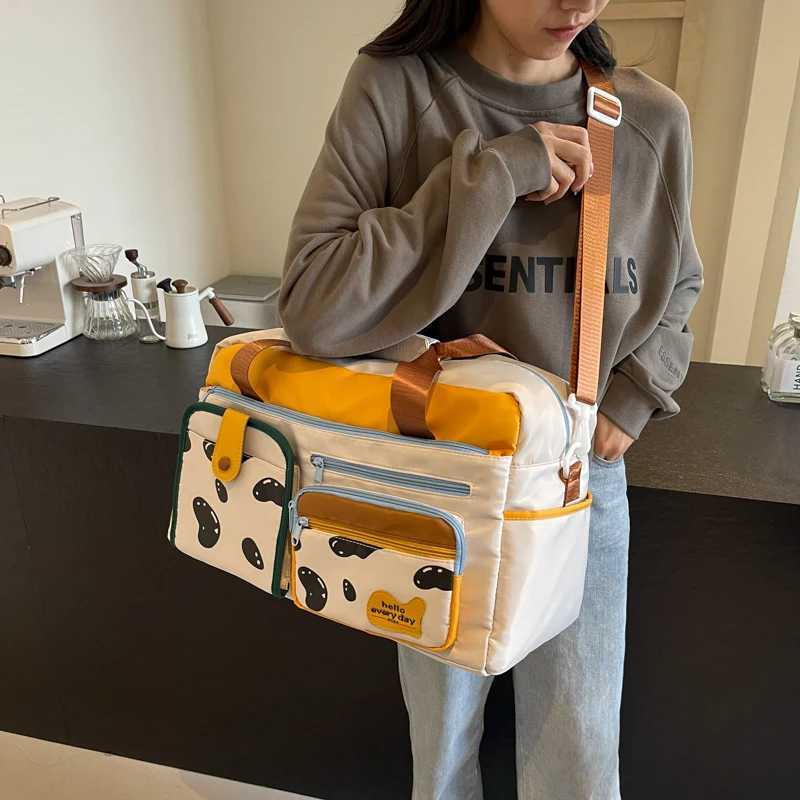 Travel Bag High-Looking Yoga Fitness Bag Womens Fashionable and Lightweight Boarding Bag for Maternity Business Trip Bag Tr W250618