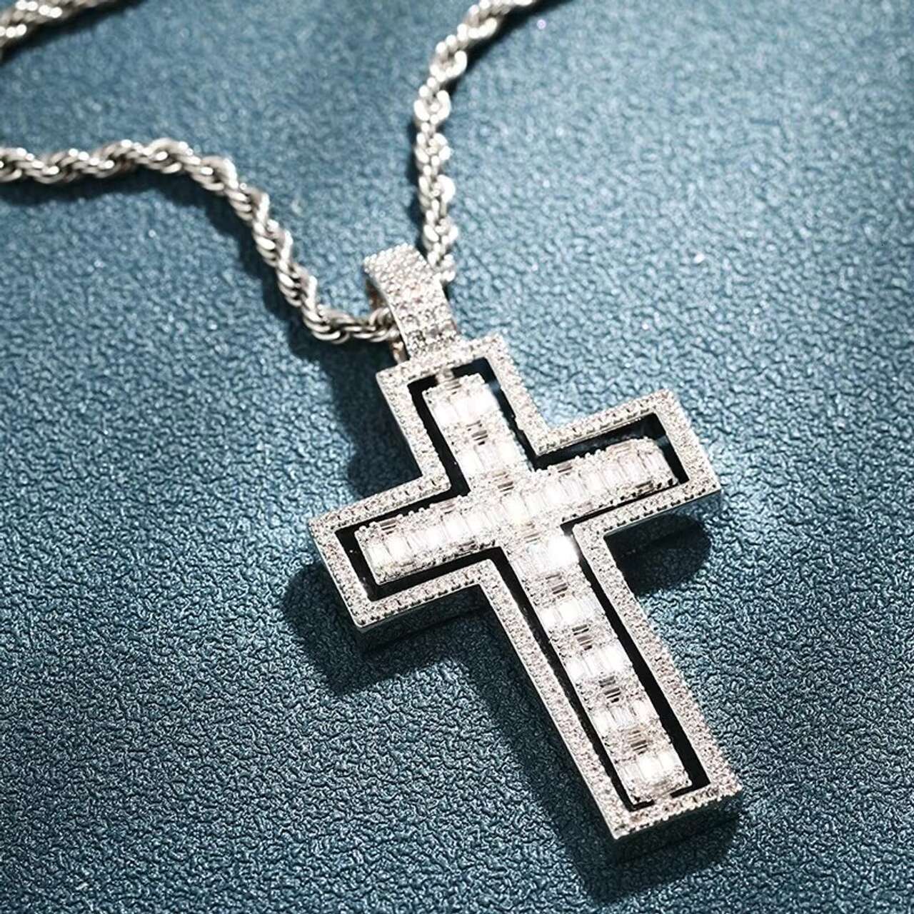 Stylish Mens Rotatable Baguette Stone Reversible Unique Hip Hop Cross Pendant New Arrival Mens Moissanite Pendants Charms