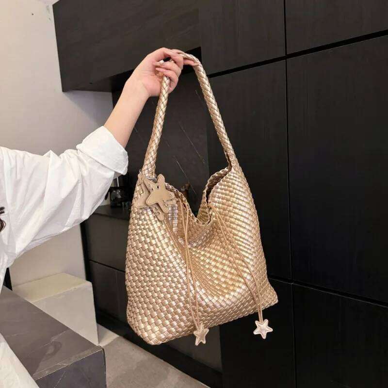 2025 New Woven Bucket Champagne Underarm For Women, Large-Capacity, Niche And High-End Ladies' Hand Bill Shoulder Bag