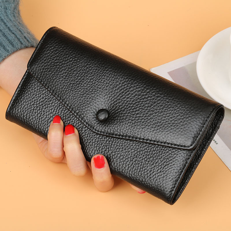 Free Shipping Designer Yellow Wallet Women 2025 New Medium Long Style 80% off Envelope Wallet Multi-Card Slot Luxury bag Classic Thin Wallet Dropshipp
