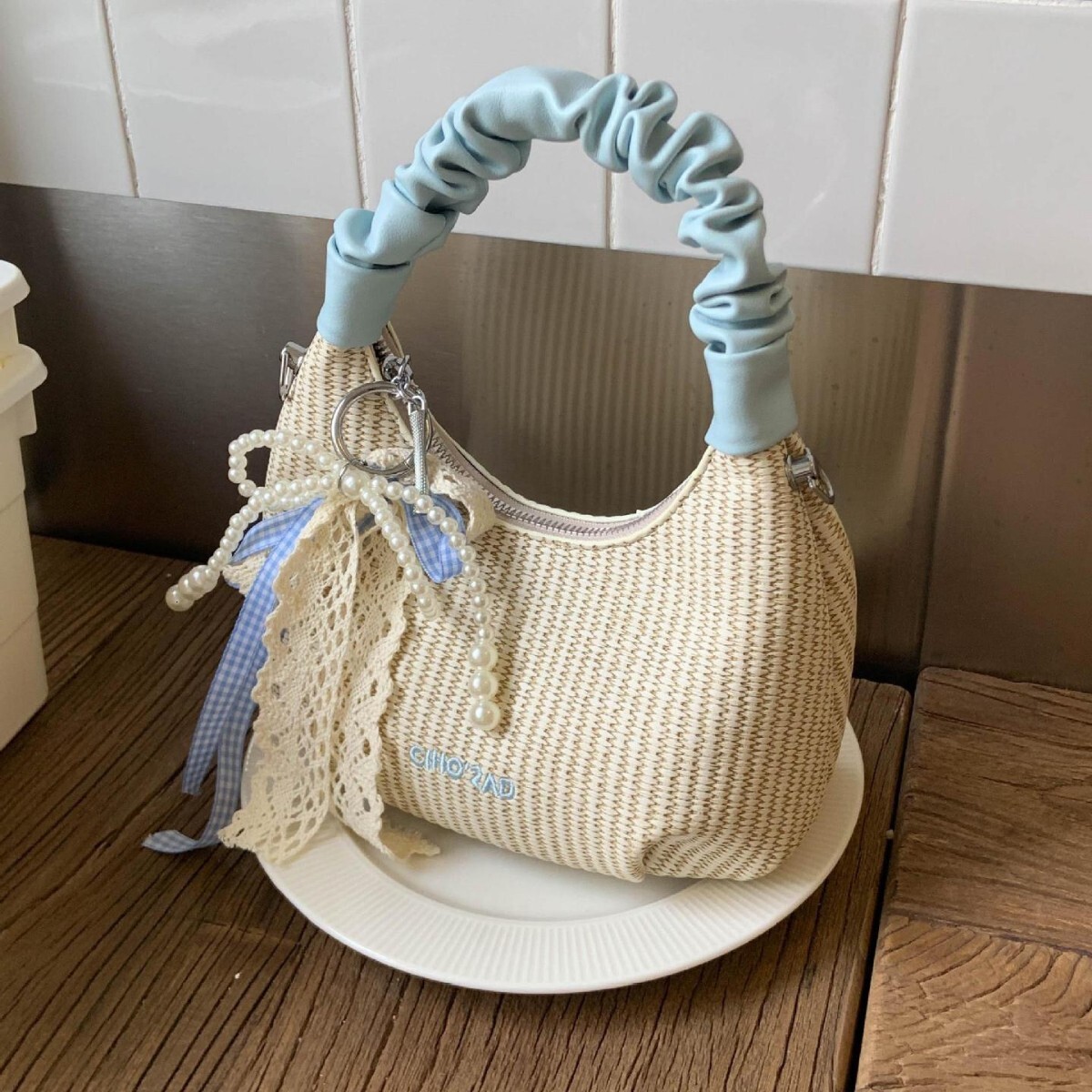 Free shipping designer Bag Wrinkled Cloud Bag Woven Bag Women Bag 2025 New Beach Vacation Bag Crossbody Bag Chain Bag Shoulder Bag Underarm Bag