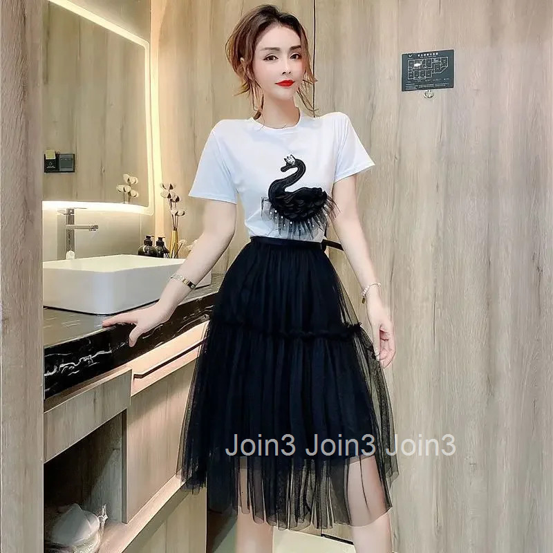2 Pieces Sets For Women Beach Skirt Kawaii Short Sleeve Vintage Korean Style Promotion Clothing Trend 2025 Luxury Woman Outfit
