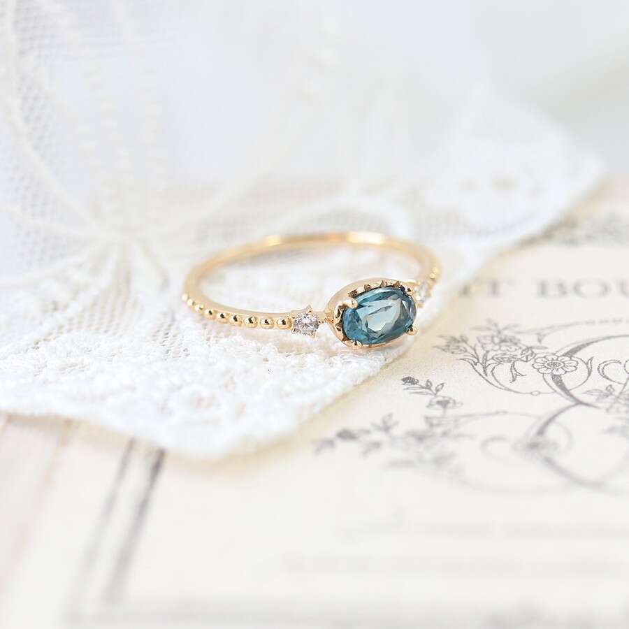 Wulin High Imitation Topaz Light Luxury Niche Oval London Blue Ring for Women