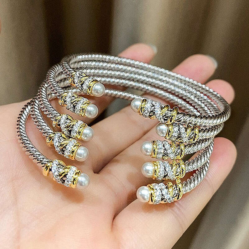 Luxury jewelry designer bracelet personality double pearl Fried Dough Twists opening bracelet female niche design high-level exquisite temperament ver