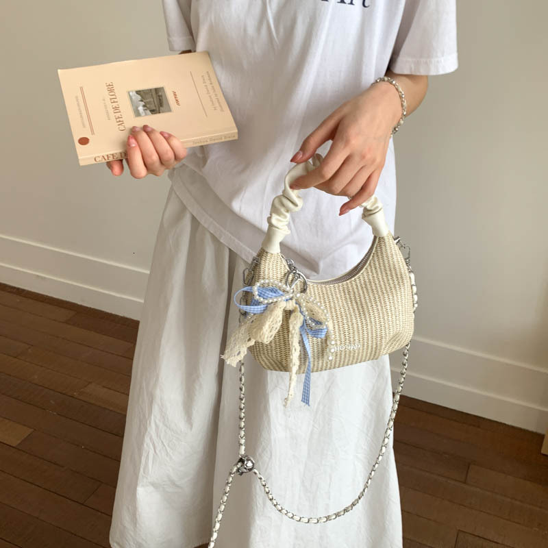 Free shipping designer Bag Wrinkled Cloud Bag Woven Bag Women Bag 2025 New Beach Vacation Bag Crossbody Bag Chain Bag Shoulder Bag Underarm Bag