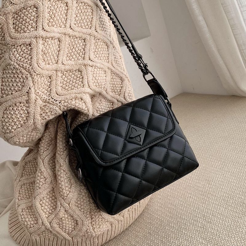 Free Shipping 2025 New Designer Bag Niche High-quality Casual Shopping Bag Solid Color Diamond Grid Pattern Trendy Women's Single Shoulder Handba