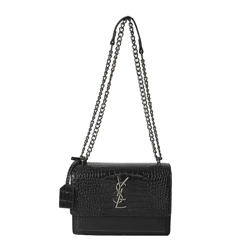 2025 Free shipping designer bags for womens Shoulder bags red green white brown black retro chain fashionable single shoulder crossbody bag