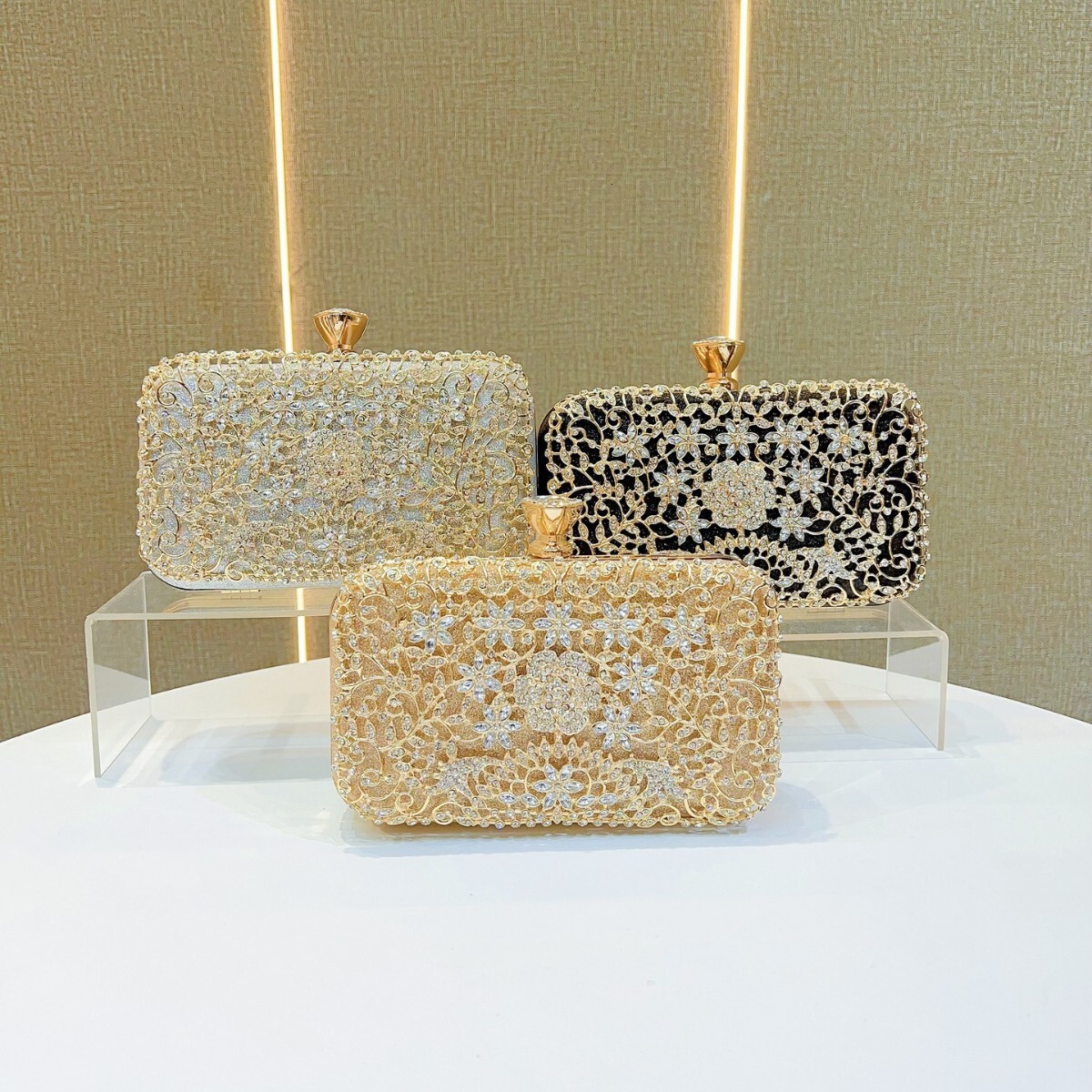 Free Shipping Designer's New Diamond Inlaid Evening Dress Women's Party Bag Social Multifunctional Luxury Bag Dress Rhinestone Bag