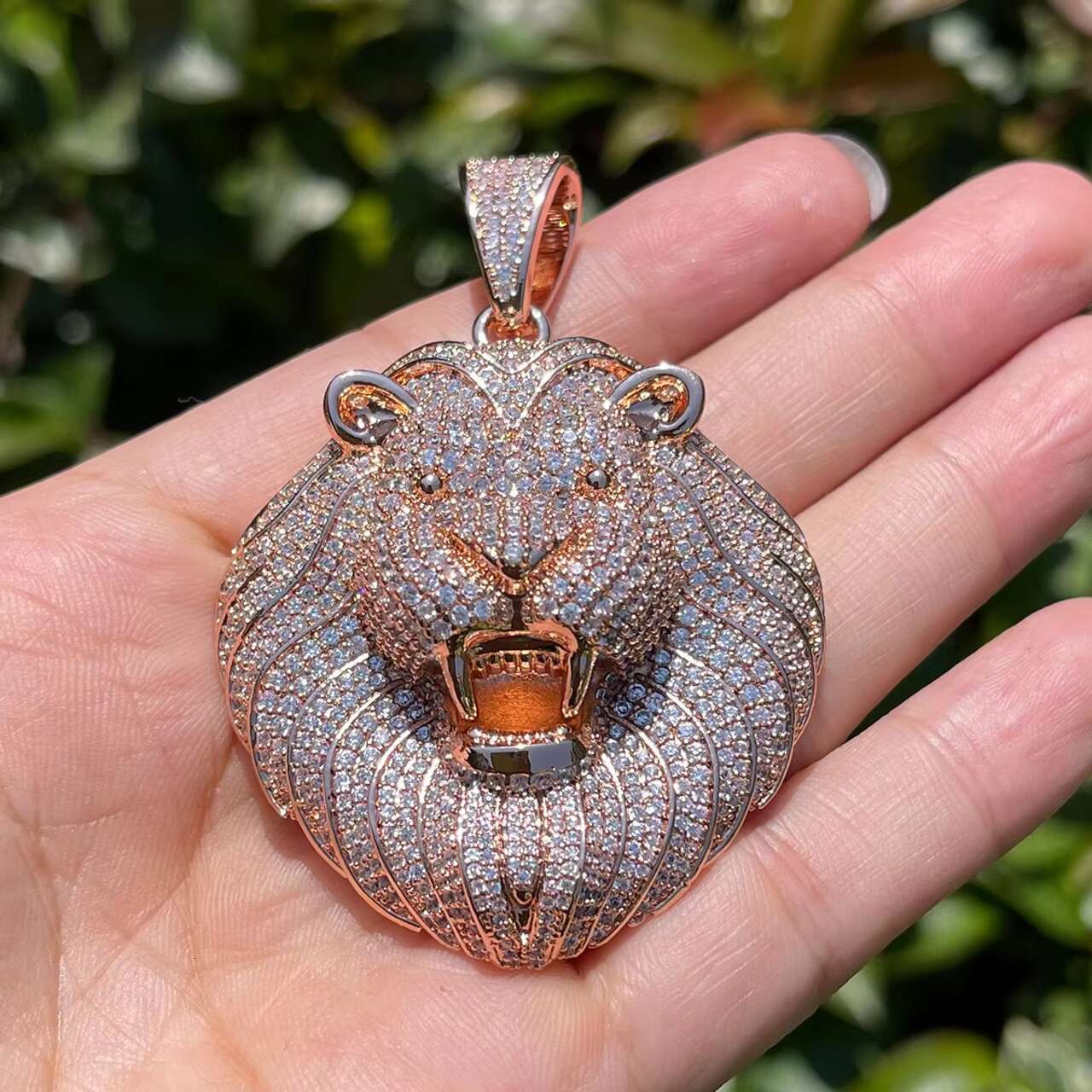 Hot Sale Luxury 18K Gold Moissanite Lion Pendant Necklace for Men Exclusive Animal Pendants Charms