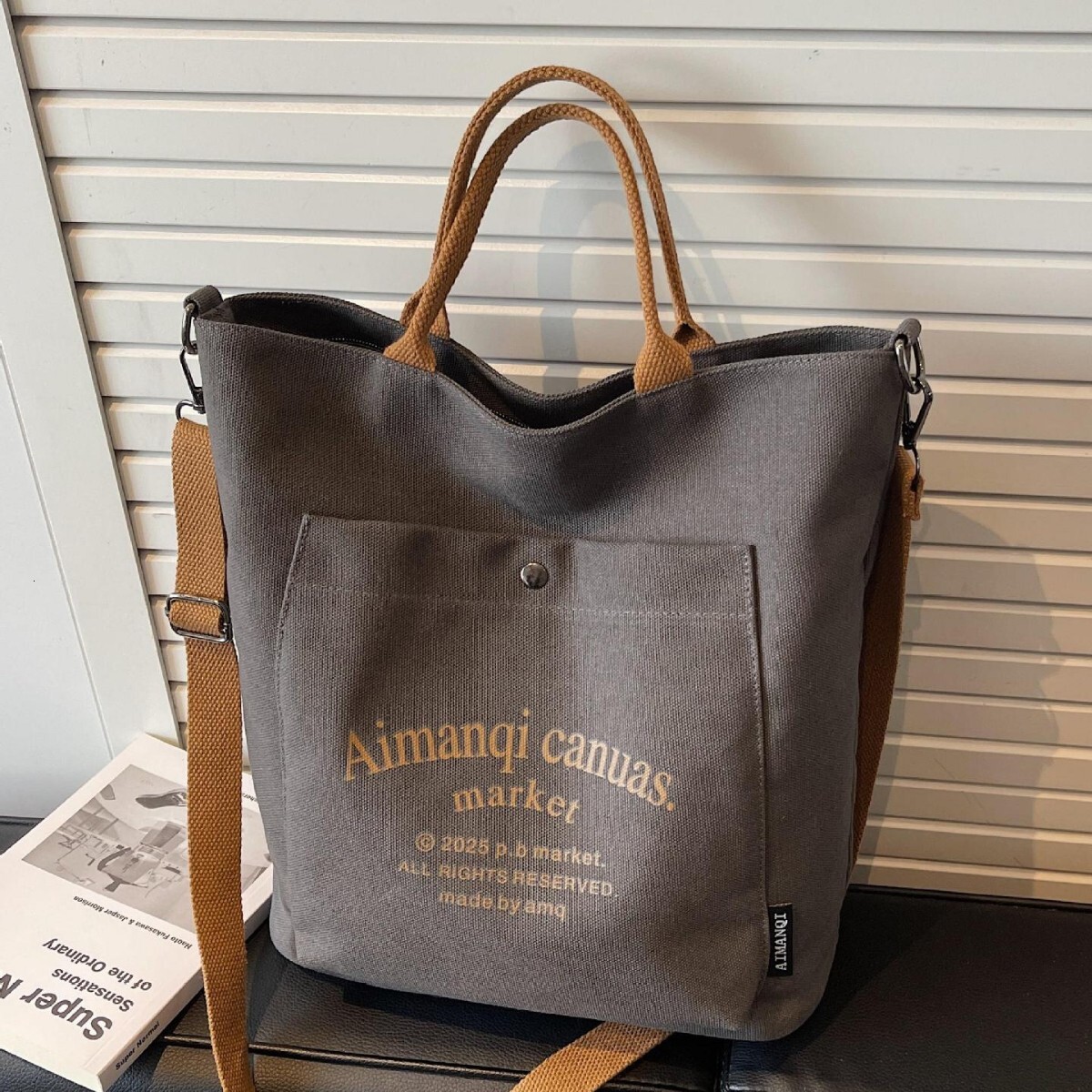 Free shipping designer Commuting Handheld Tote Bag for Women 2025 New Casual Versatile Crossbody Bag Student Class Canvas Bag White