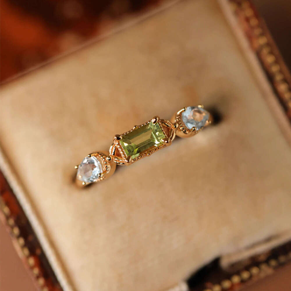 Peridot Design 14K Gold Plated Elegant Versatile Light Luxury Ring for Women