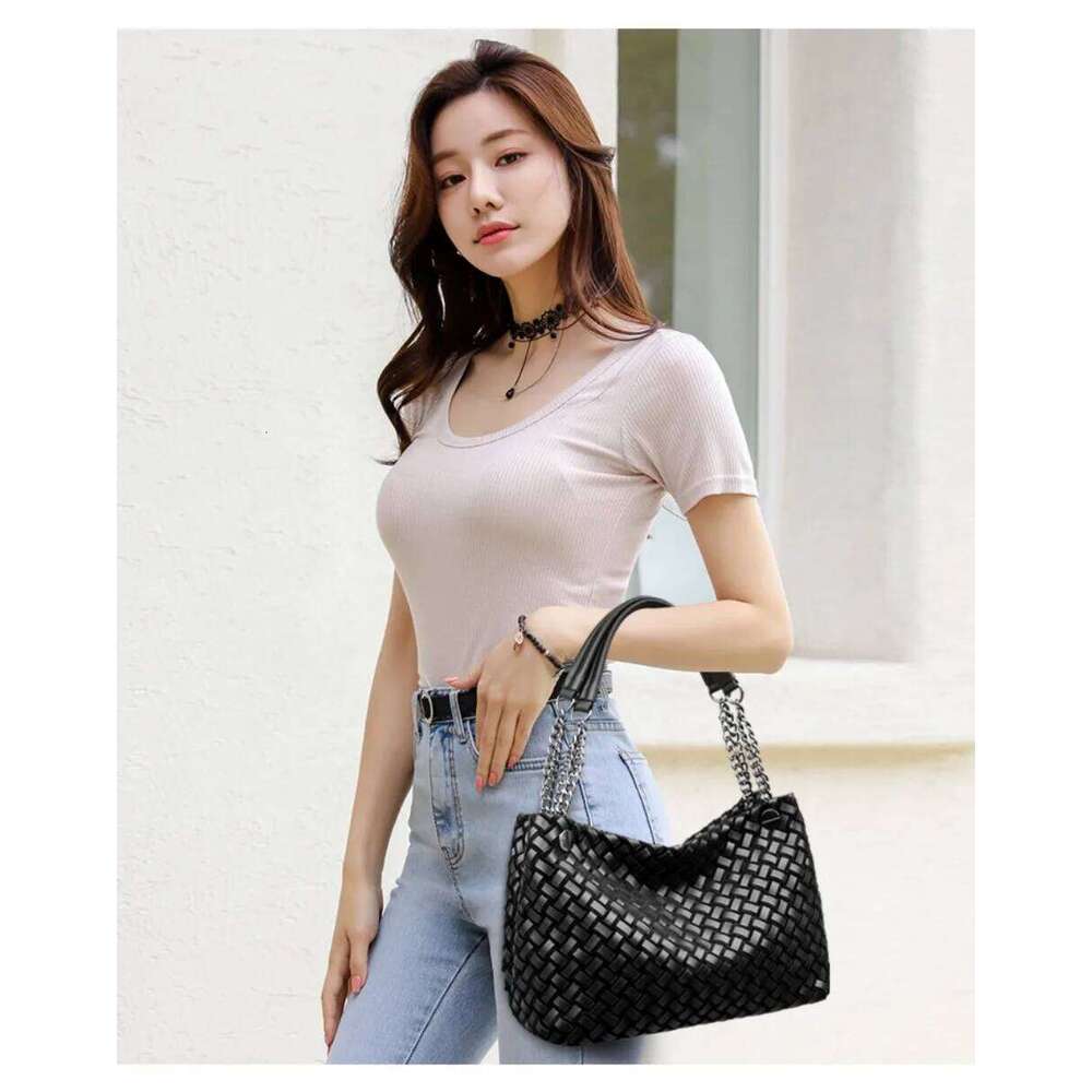 High Quality Chain hand-held woven Soft Pu Leather Women's Tote Bag Trendy Women Handbag Female Shopping Shoulder Bags