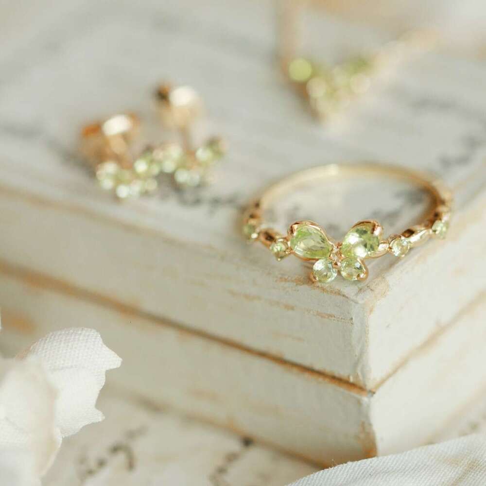 Love's Rain Butterfly Mini Exquisite Fresh High Imitation Natural Peridot Light Luxury Versatile Ring Silver Needle Earrings Necklace