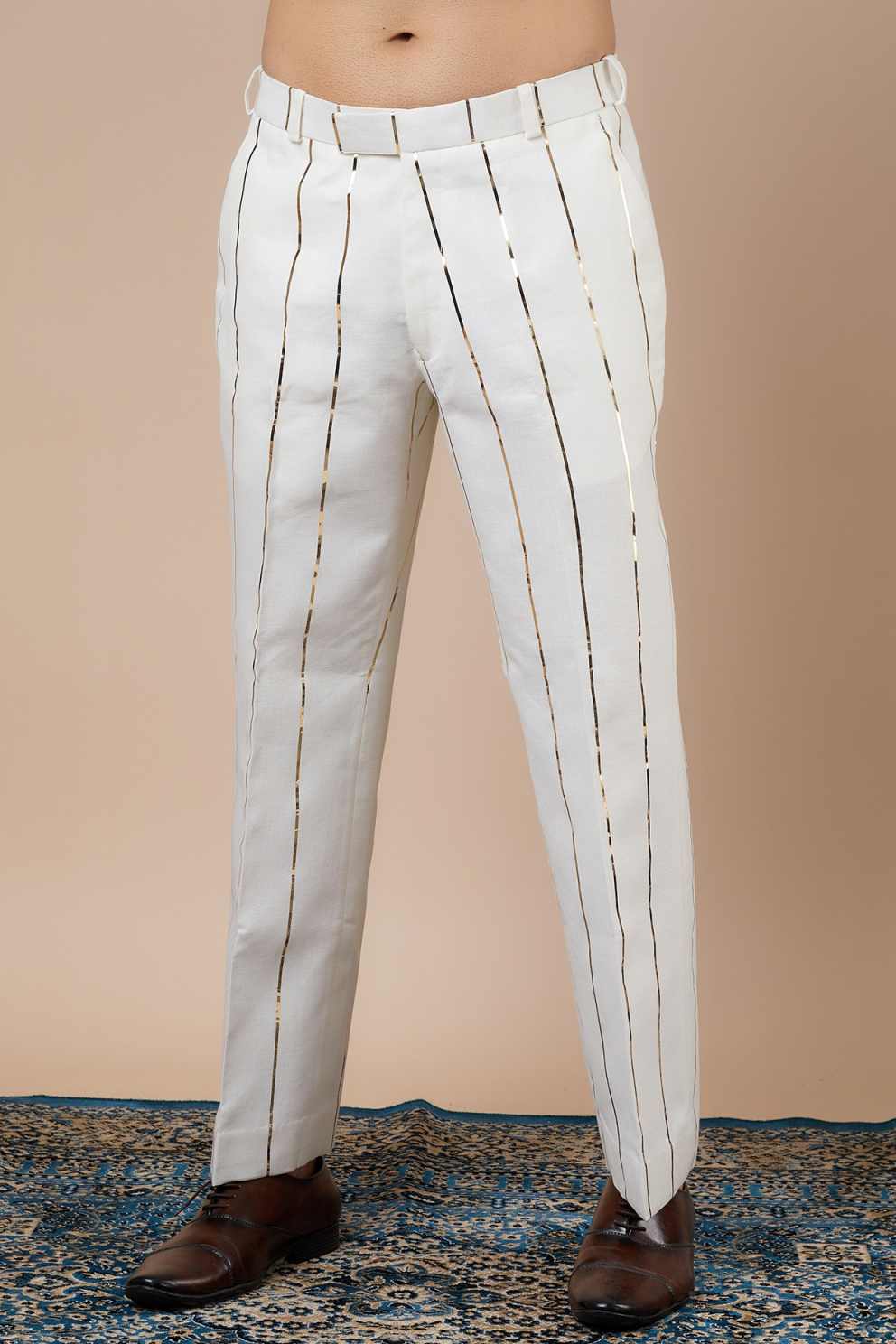 Simple Pinstripe Wedding Tuxedos 2 Piece Set Jacket Pants Men Suit Classic Fit Peaked Lapel Groom Wear Party Suits Customized