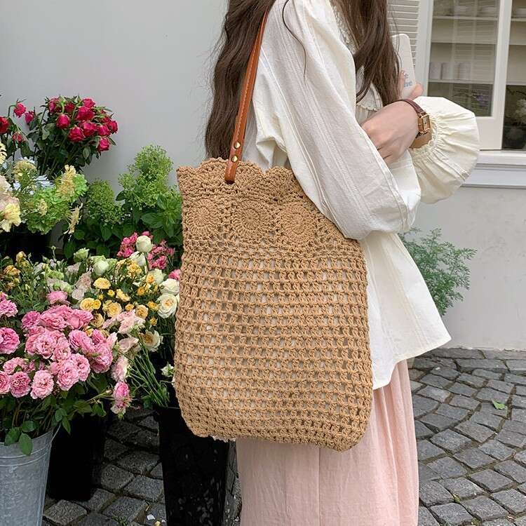 Large Capacity Woven Tote for Women 2025 New Summer New Crochet Cotton Rope Handbag Beach Shoulder Bag