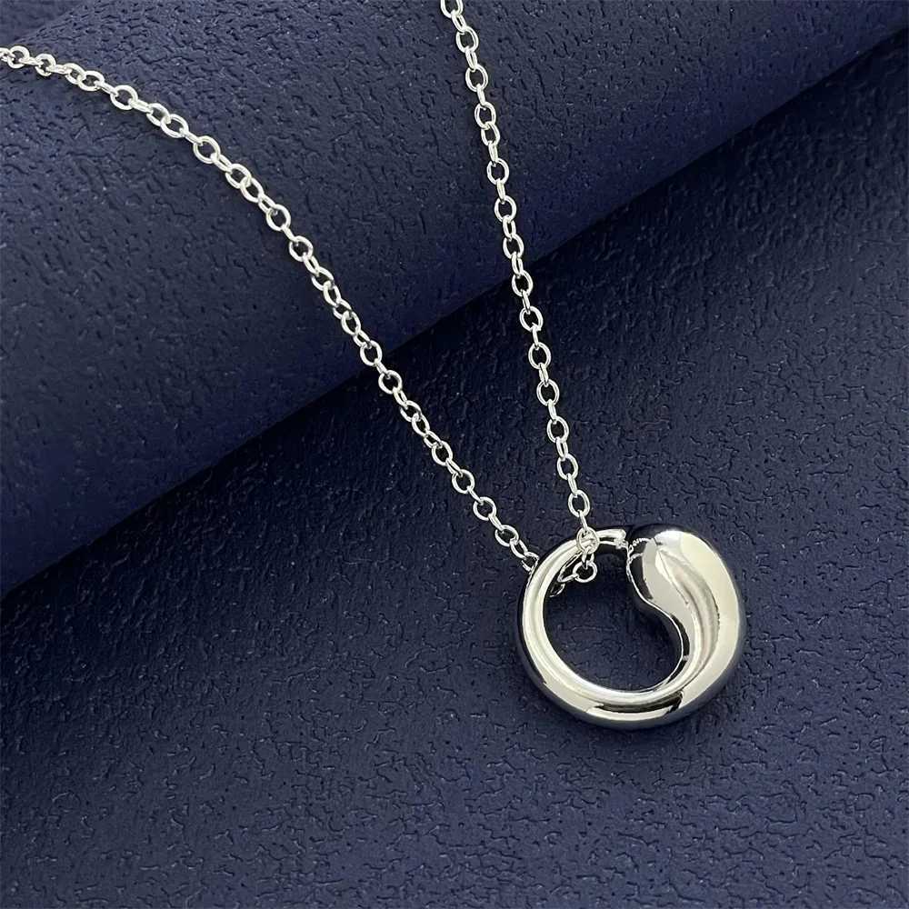 925 Sterling Silver Tai Chi Circle Pendant Necklace Ladies Couple Simple Luxury Banquet Wedding Birthday Jewelry Gift W250618