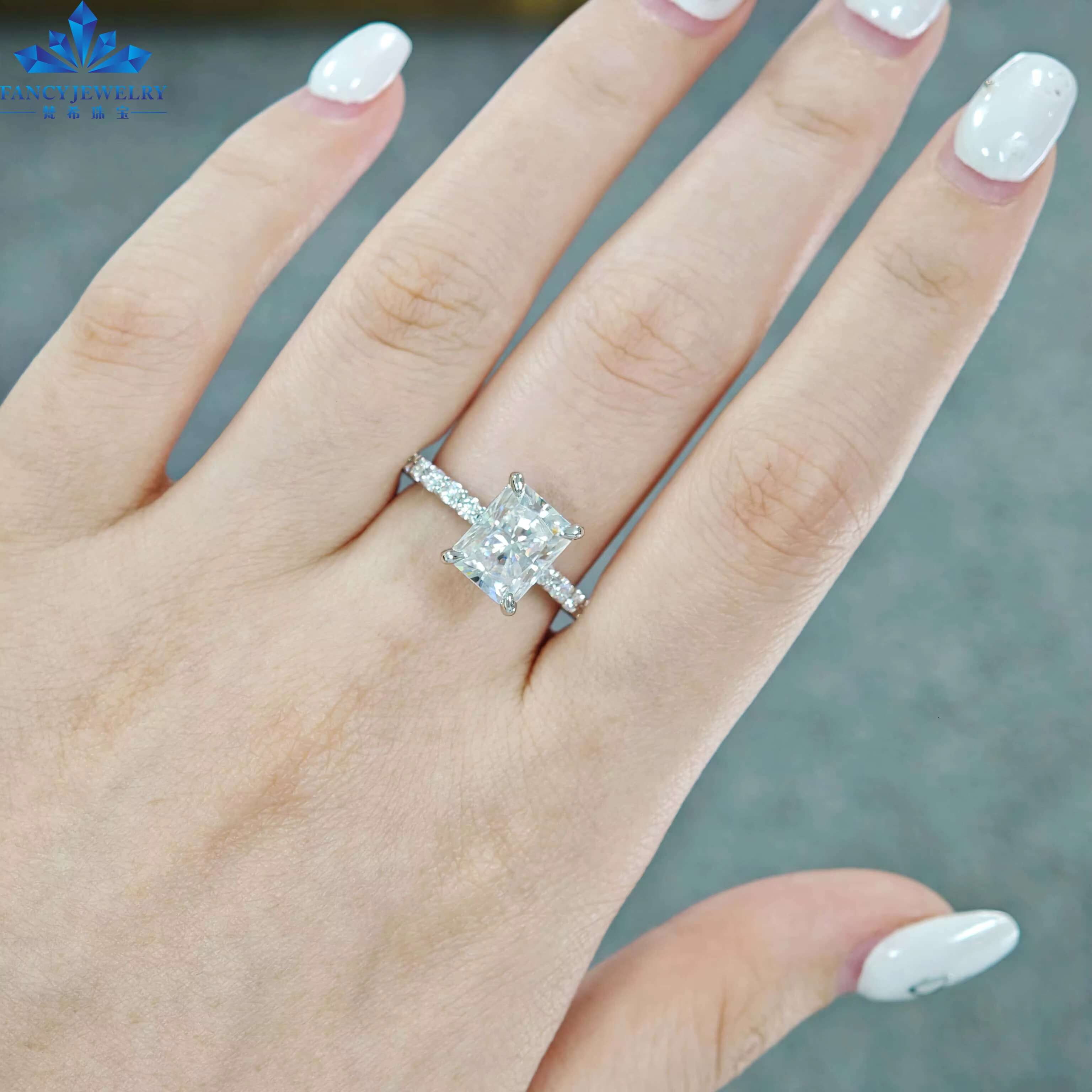 Luxury 14K 18K White Gold 3CT Radiant Cut Moissanite Four Claw Prong Diamond Rings Elegant Jewelry for Men and Women
