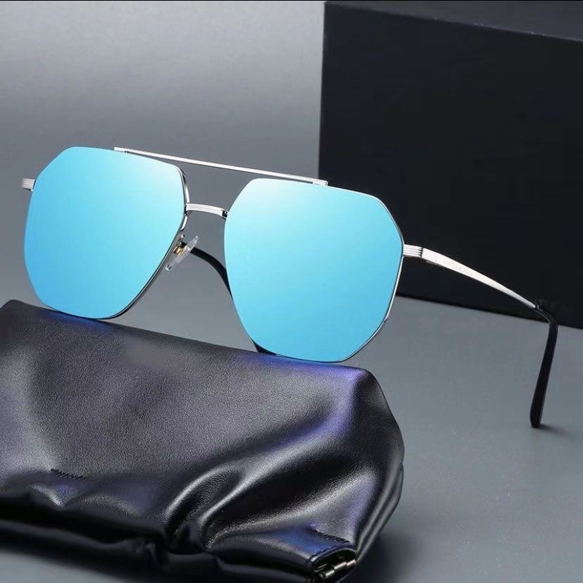 Designer Sunglasses For Women Men Fashion Sunglasses Luxury Polarized Lens Goggle Pilot PC Frame Oversized UV400 Eyewear Luxury Style Sunglasses DW22