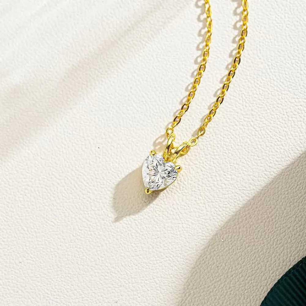 Real D Color 0.5-1CT Heart Shape Moissanite Pendant Plated 18K Gold Women 925 Sterling Silver Diamond Necklace Jewelry Wholesale W250618