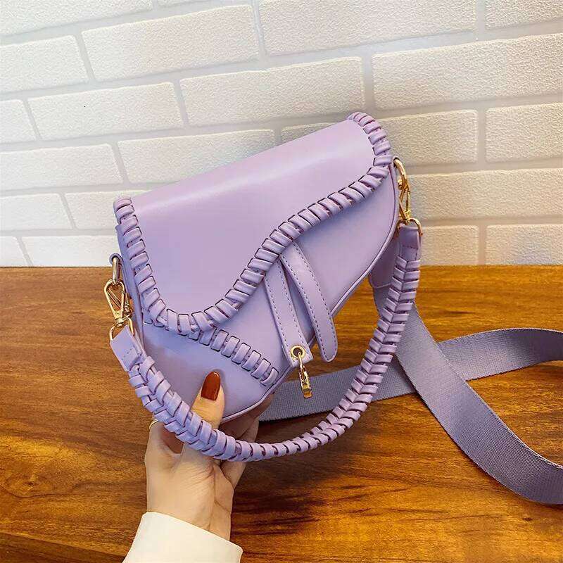 Fashionable Girl Simple and Versatile Tote Women's Personality Vintage Shoulder French Premium Textured Crossbody Bag Co
