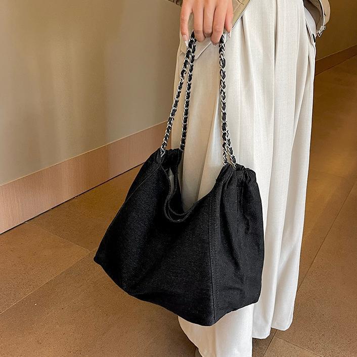Free shipping designer Casual Bag Lazy Style Denim Bag Women Bag New Commuter Versatile Stylish Shoulder Bag Large Capacity Tote Bag