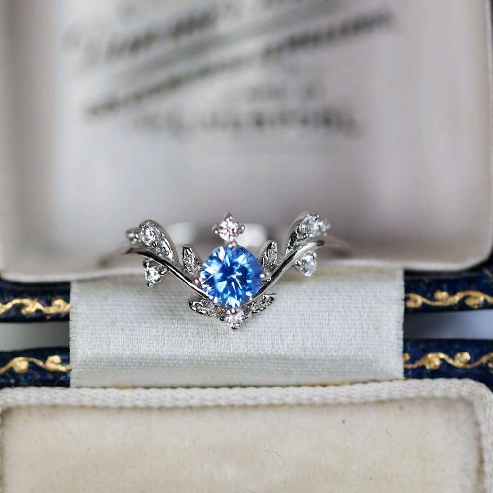 Tears of the Ocean" Niche High Imitation Natural Stone Sea Blue Zircon Sparkling Light Luxury Versatile Simple Ring
