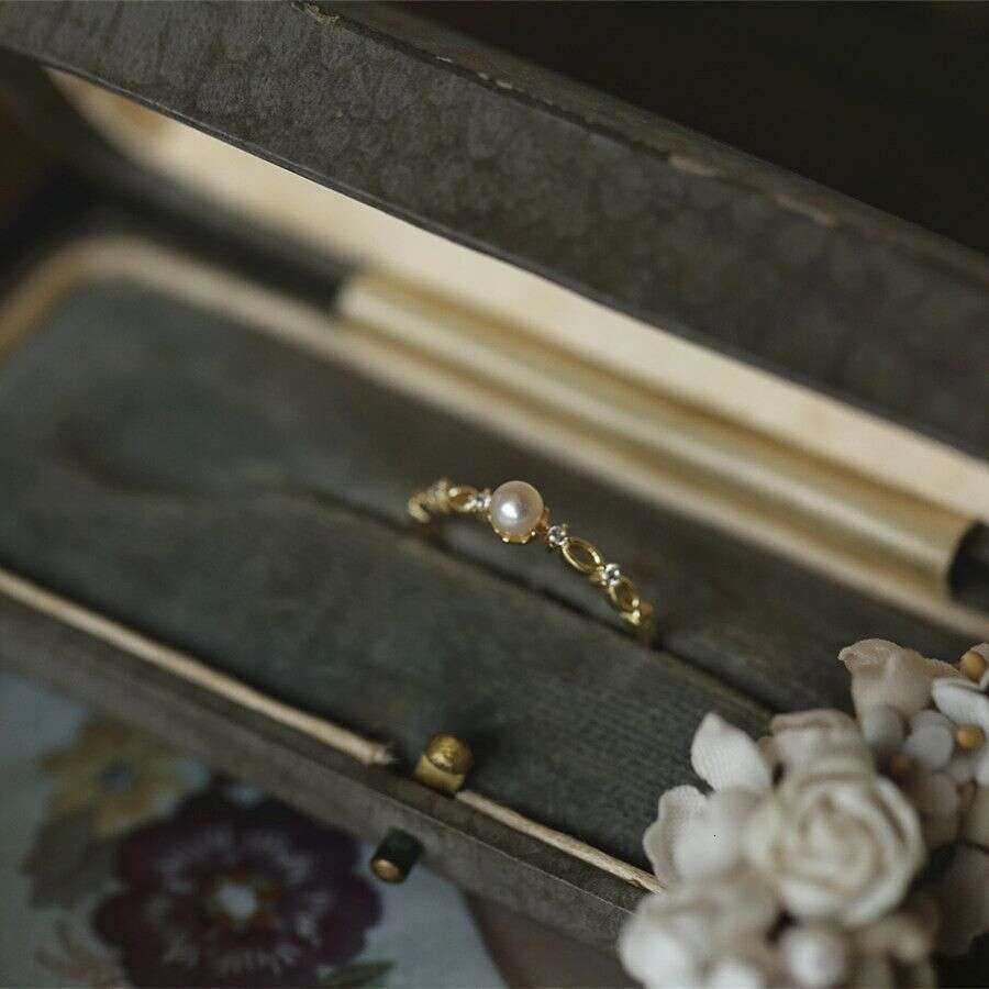 Paris Opera House French Style Freshwater Pearl Inlaid Zircon for Women Gold-Plated Thin Open Ring Ins Simple