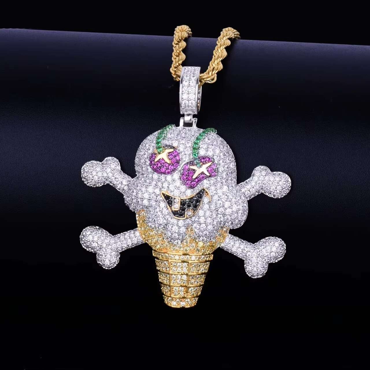 New Arrival 18K Gold and Silver Hip Hop Style Pirate Skull Ice Cream Moissanite Pendants Charms Necklace Charm Set