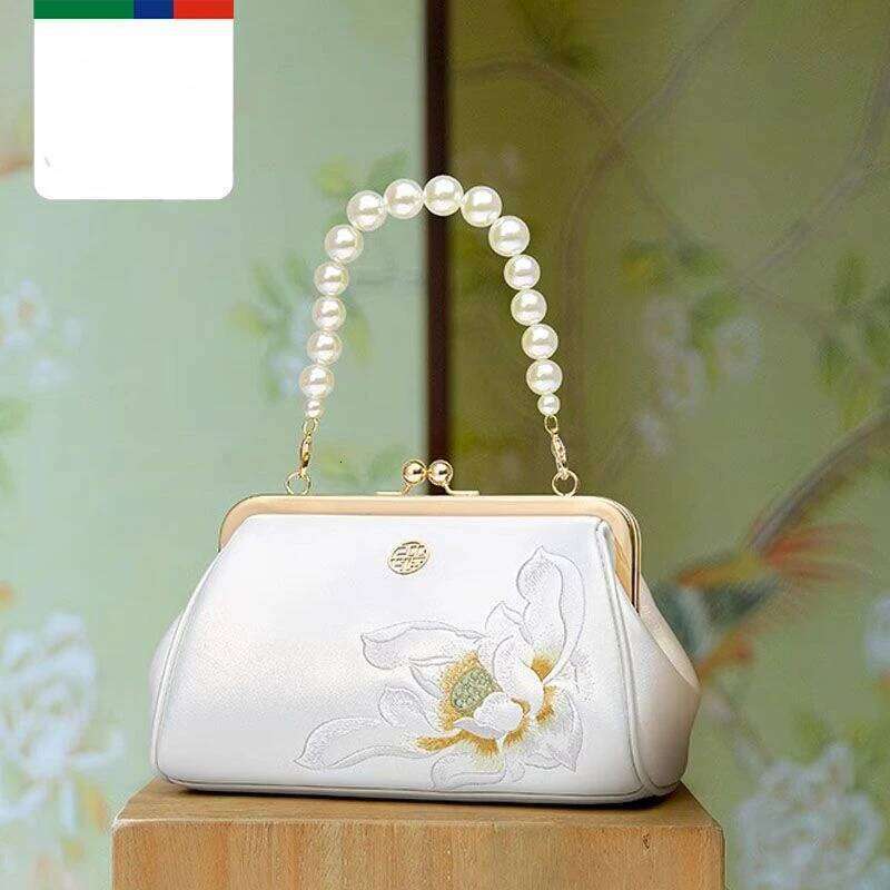 2024 New Chinese Style Embroidery Cheongsam Boston Mother Crossbody Middle-Aged Women Minaudiere Bowling Shoulder Bag
